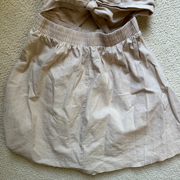 Cut out mini dress beige/tan color size small - Picture 5 of 6